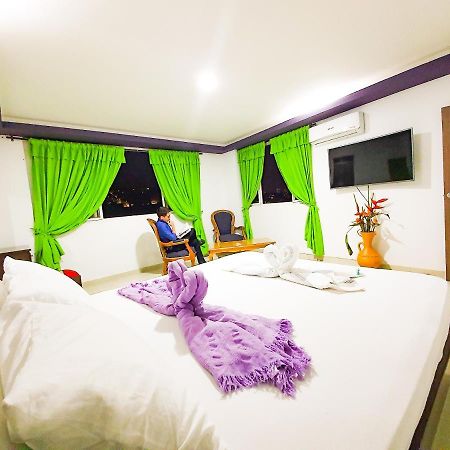 Hostal La Mercedes Street Cali Zewnętrze zdjęcie